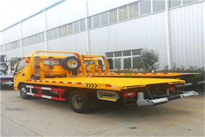 拜城附近拖车救援搭电