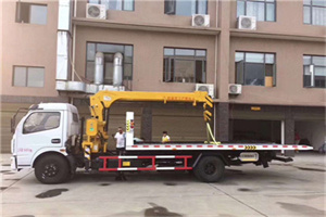 拜城附近汽车轮胎更换